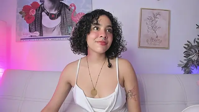 Dhalila  online show from March 18, 2025, 1:21 am