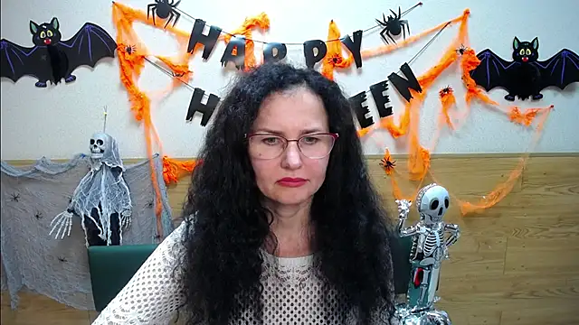 Miroslava Happi online show from November 2, 2025, 8:39 am