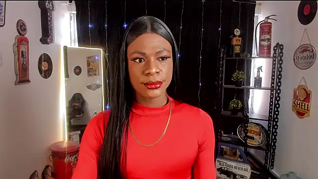 Snapshot of anuvyz_miller_ chatting on October 21, 2025, 12:06 pm anuvyz miller  online show from October 21, 2025, 12:06 pm