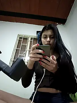 CHLOE ISABELL online show from March 22, 2026, 2:15 am