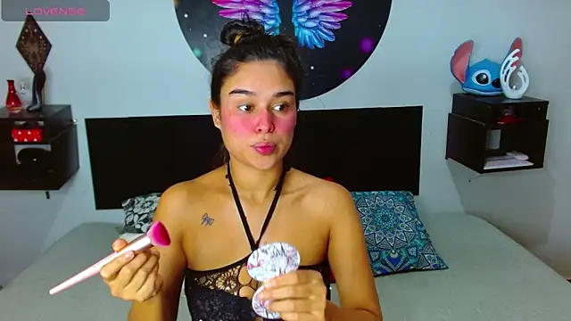 Ana Riderr online show from September 19, 2025, 2:02 am