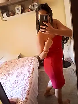 JuliaSalvaa online show from February 14, 2025, 6:29 pm