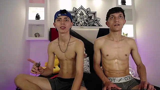 MaikyCooper online show from February 26, 2025, 10:47 am