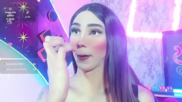 emelly horny  online show from March 18, 2025, 11:41 am