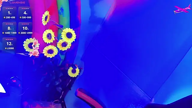 emelly horny  online show from September 26, 2025, 7:18 pm