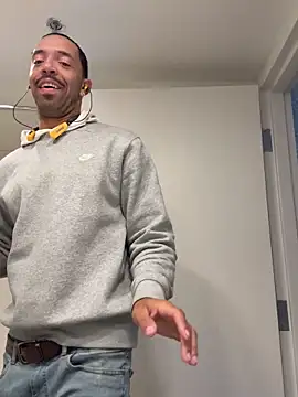 SIXKING7410 online show from February 28, 2026, 5:03 pm