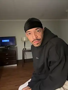 SIXKING7410 online show from March 4, 2026, 12:38 am