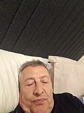 Snapshot of mann4u147 chatting on March 9, 2026, 10:47 pm mann4u147 online show from March 9, 2026, 10:47 pm