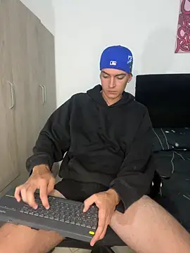 jacknoriz online show from March 12, 2025, 12:42 am