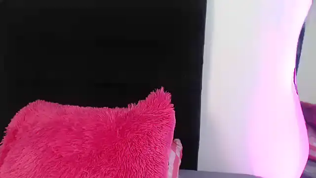 ximenagp online show from September 24, 2025, 4:27 am