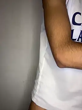 Hamza-Maroki online show from November 11, 2025, 11:43 am