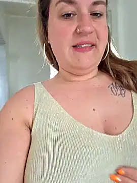 justtess online show from April 14, 2026, 12:44 pm