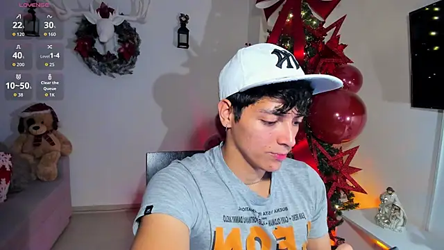  JacobMiller   online show from November 28, 2025, 5:32 am