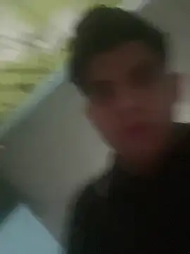 jonzzvergs online show from May 15, 2026, 1:34 am