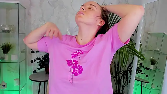 Lika 0ne online show from January 17, 2026, 6:51 am