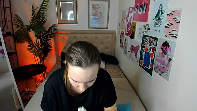 Lika 0ne online show from February 21, 2026, 12:06 pm