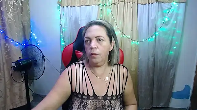 alina maturehot online show from September 21, 2025, 7:10 am