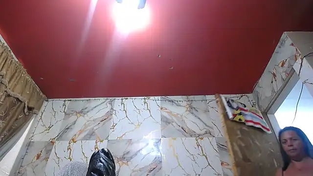 alina maturehot online show from April 17, 2026, 9:51 pm