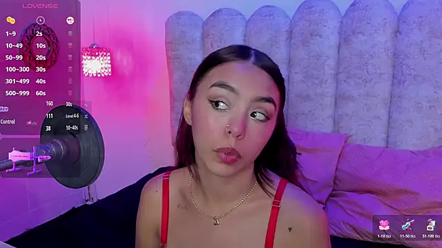 lanna brunette online show from November 20, 2025, 1:00 pm