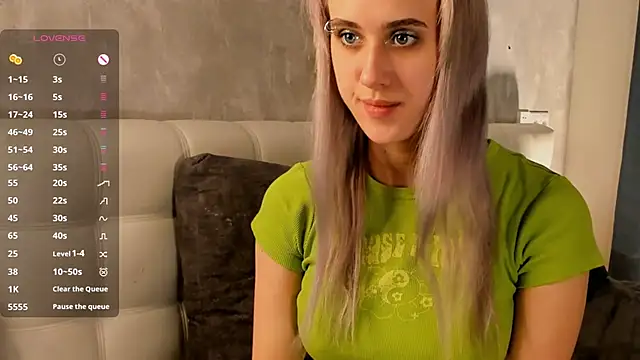 Snapshot of ConstanceBails chatting on February 23, 2025, 12:27 pm ConstanceBails online show from February 23, 2025, 12:27 pm