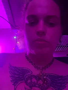 favoritestepsis online show from October 9, 2025, 5:38 am