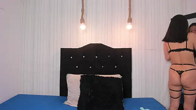 nicky angel1 online show from March 15, 2025, 4:32 pm