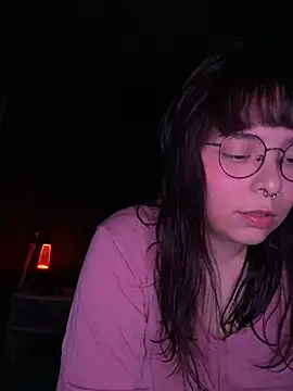 Solo yoss online show from November 22, 2025, 6:56 am