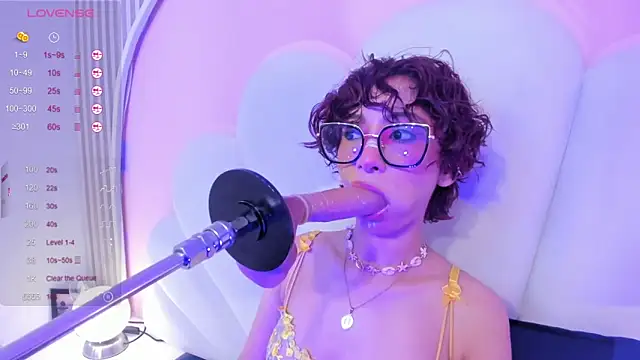 linda sofi   online show from March 9, 2025, 7:59 pm