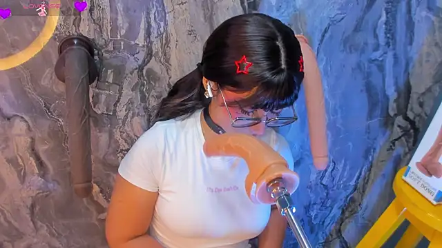 linda sofi   online show from March 28, 2026, 8:41 pm