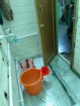 Lizza boudi online show from October 15, 2025, 3:28 am