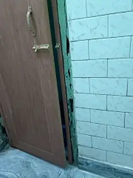 Lizza boudi online show from November 26, 2025, 4:35 am