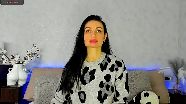 Tina Mart online show from January 11, 2026, 11:48 am