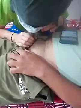 Snapshot of DesiVillageBaby chatting on March 20, 2025, 7:14 am DesiVillageBaby online show from March 20, 2025, 7:14 am