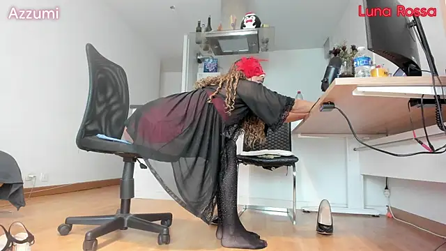 LunaRossaCam online show from April 2, 2026, 7:55 pm