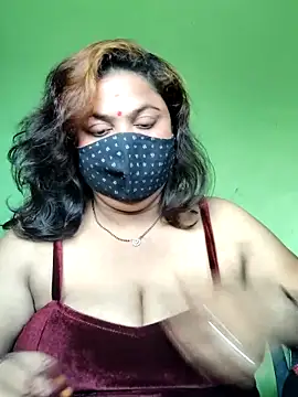 Snapshot of rani130 chatting on October 7, 2025, 1:14 am rani130 online show from October 7, 2025, 1:14 am