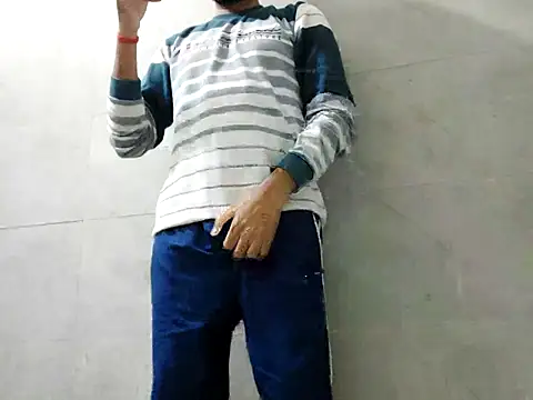 Snapshot of Lustyluckyy chatting on February 27, 2025, 5:47 pm Lustyluckyy online show from February 27, 2025, 5:47 pm