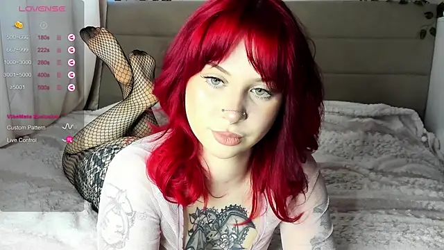 Snapshot of marynixoxo chatting on April 30, 2026, 10:43 am marynixoxo online show from April 30, 2026, 10:43 am