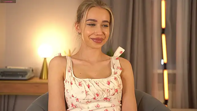  Spring Day  online show from March 8, 2026, 8:18 am