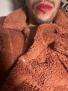 yaxxx03 online show from January 15, 2026, 7:17 pm