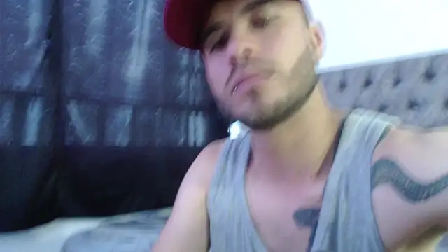 aczino vel online show from February 15, 2025, 9:37 pm