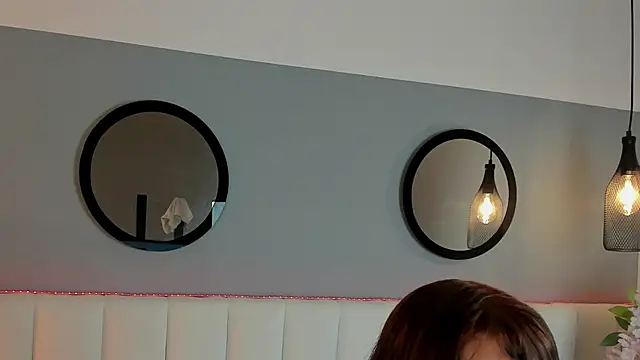 alice lodge online show from March 21, 2025, 3:01 am