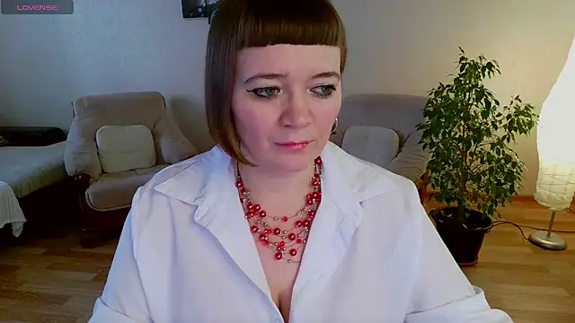 Snapshot of LizaMilfa chatting on February 21, 2025, 1:11 pm LizaMilfa online show from February 21, 2025, 1:11 pm