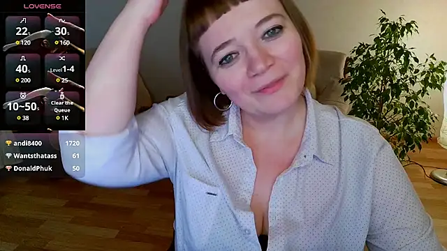 Snapshot of LizaMilfa chatting on February 26, 2025, 1:52 pm LizaMilfa online show from February 26, 2025, 1:52 pm