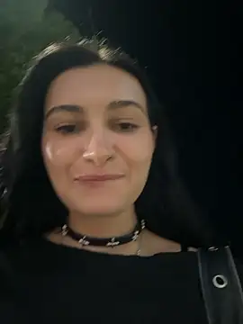 Snapshot of lunalovelee chatting on September 14, 2025, 3:11 pm lunalovelee online show from September 14, 2025, 3:11 pm