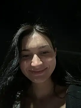 Snapshot of lunalovelee chatting on October 12, 2025, 2:16 pm lunalovelee online show from October 12, 2025, 2:16 pm