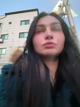 Snapshot of lunalovelee chatting on December 19, 2025, 8:32 am lunalovelee online show from December 19, 2025, 8:32 am