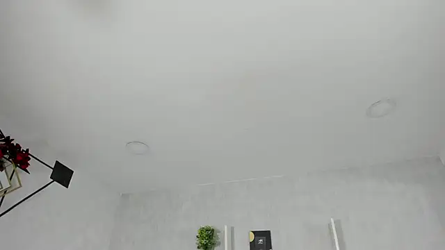 EmiliaRose  online show from September 16, 2025, 9:27 pm