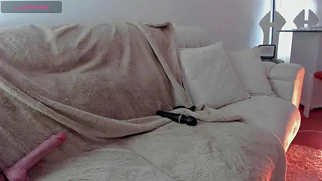 Snapshot of PamelaBliss chatting on February 10, 2026, 12:20 pm PamelaBliss online show from February 10, 2026, 12:20 pm