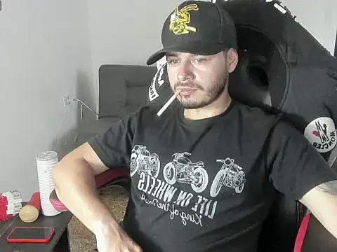 ragnar lothbrok777 online show from October 2, 2025, 9:22 pm