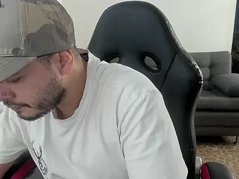 ragnar lothbrok777 online show from March 20, 2026, 1:27 pm